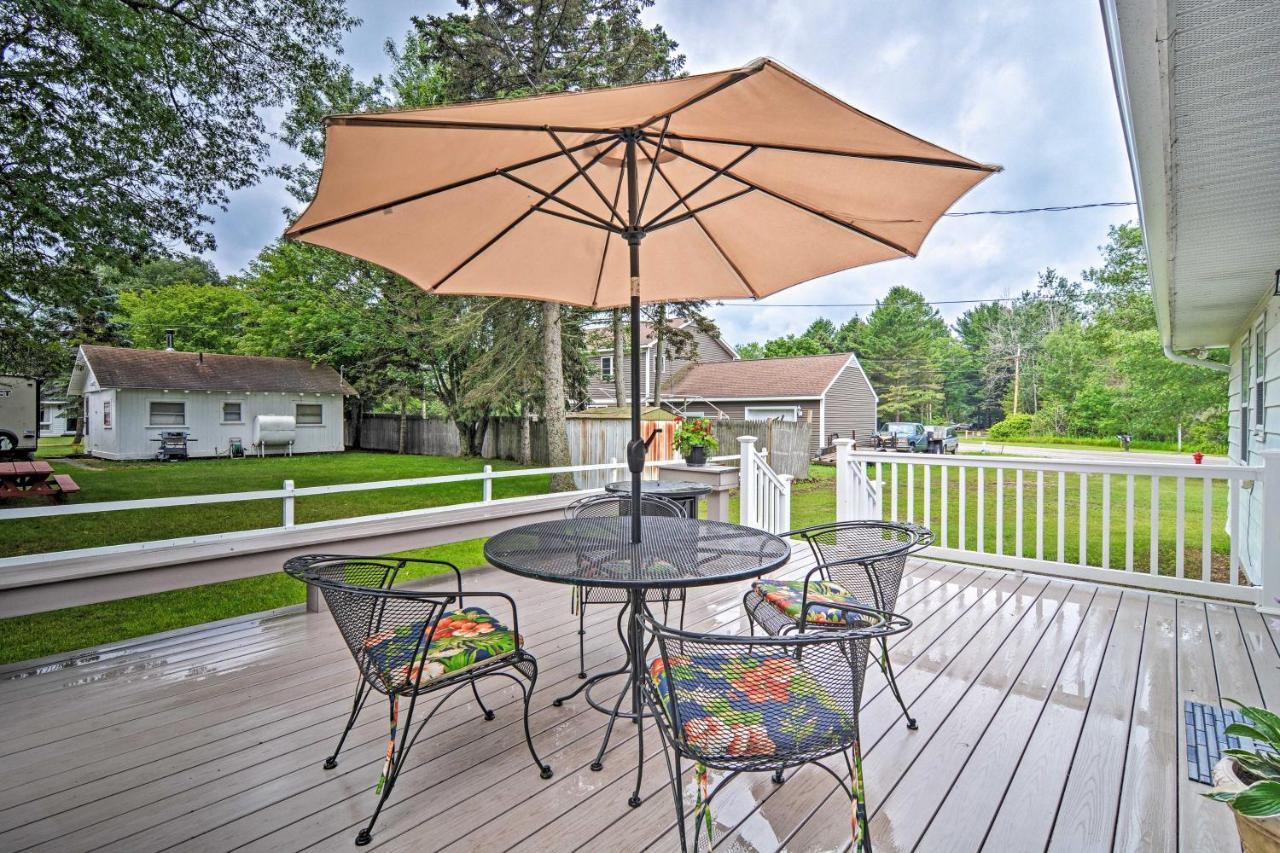 Lake Huron House With Grill And Beach Access! East Tawas Extérieur photo